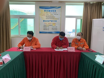 確立新目標(biāo) 開(kāi)啟新征程——零管中心和興盛油庫(kù)簽訂2020年度經(jīng)營(yíng)管理目標(biāo)責(zé)任書(shū)