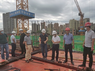 嚴(yán)抓施工安全，緊抓工程進(jìn)度，狠抓工程質(zhì)量